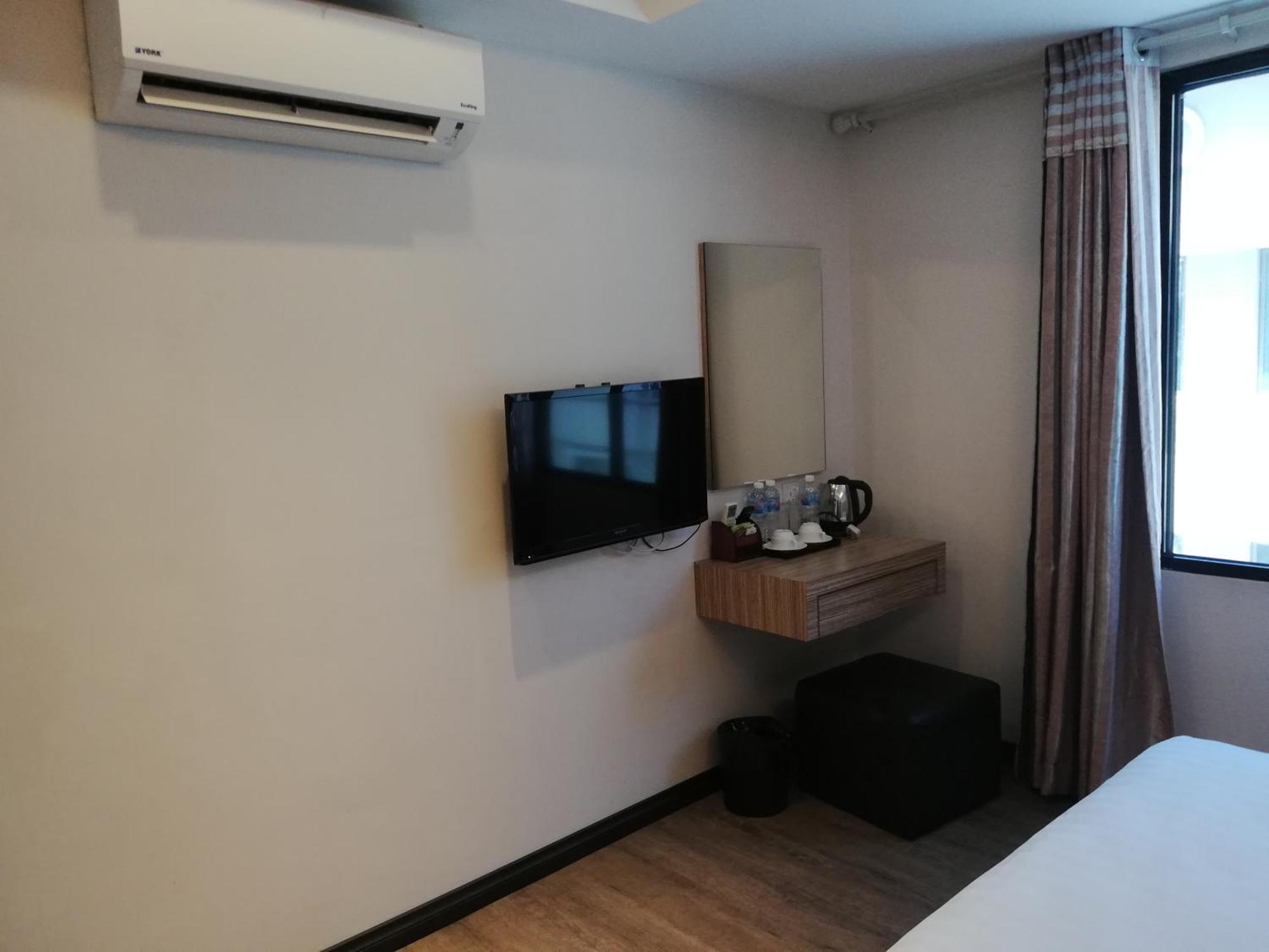 Ease Hotel Kota Kinabalu Dış mekan fotoğraf